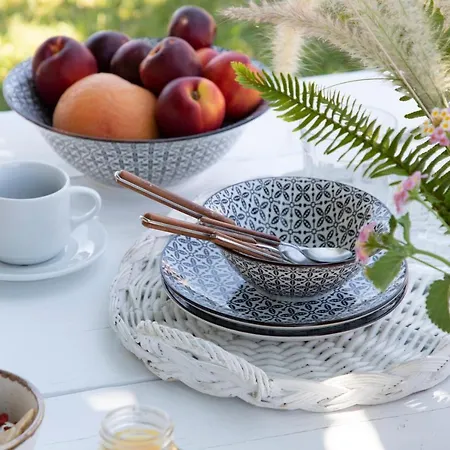 Pristine Seaview , With 5-star Access