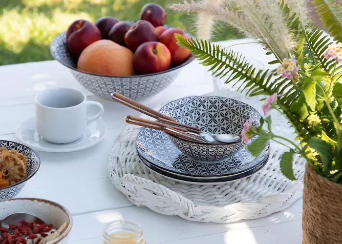 Pristine Seaview , With 5-star Access