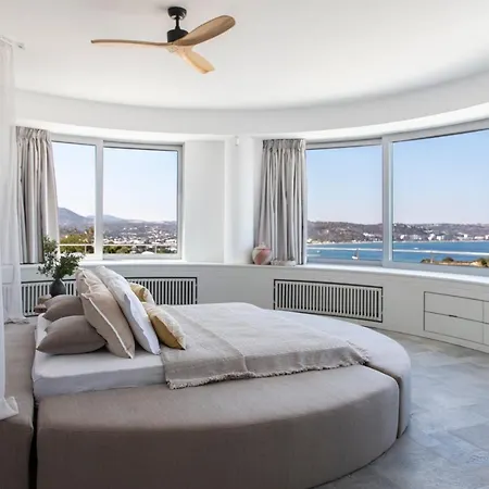 Pristine Seaview , With 5-star Access Villa