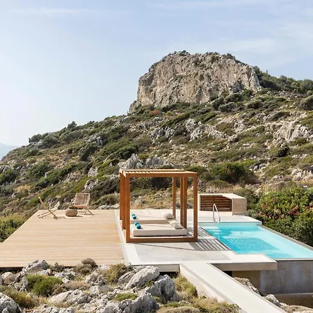 Вилла Pristine Seaview , With 5-star Access *