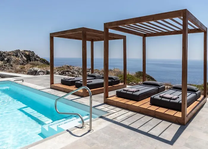 Pristine Seaview , With 5-star Access 빌라 팔리라키