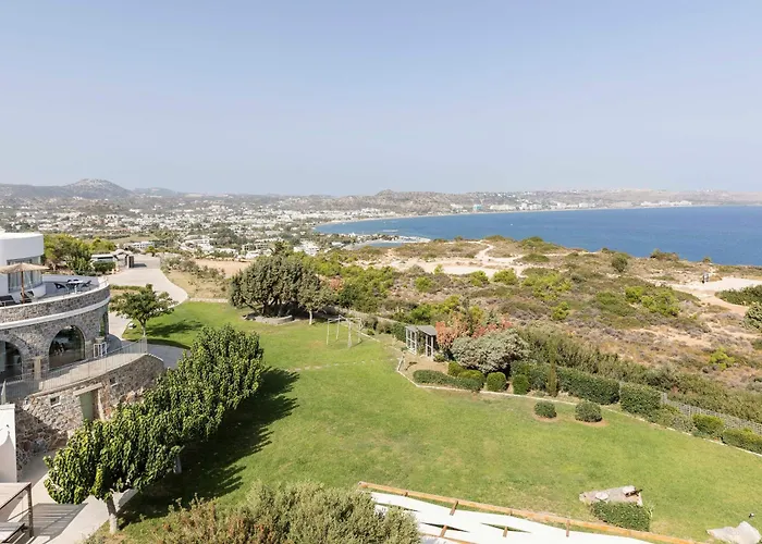 Villa Pristine Seaview , With 5-star Access Faliraki