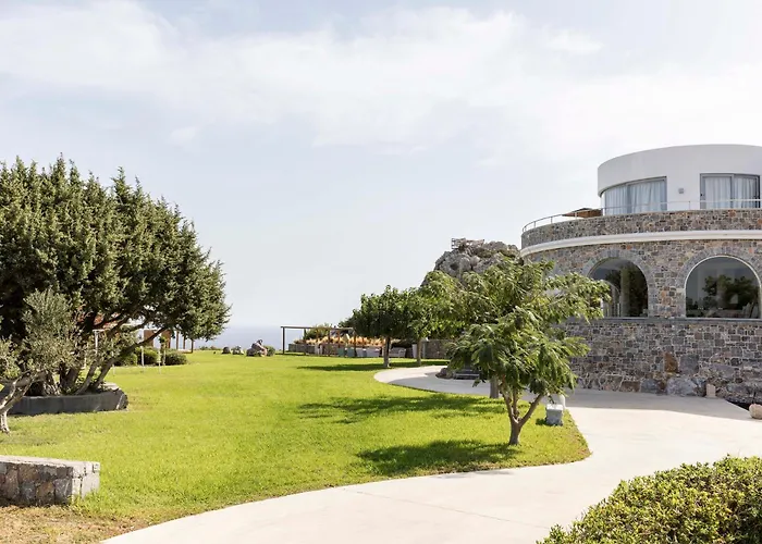 Pristine Seaview , With 5-star Access Villa