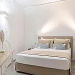 Villa Pristine Seaview , With 5-star Access *