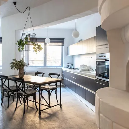 Vilă Pristine Seaview , With 5-star Access *