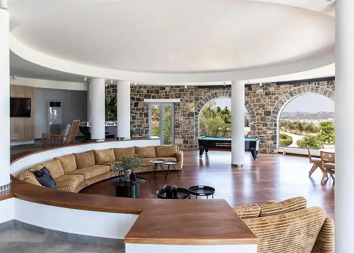 Pristine Seaview , With 5-star Access Villa Faliraki